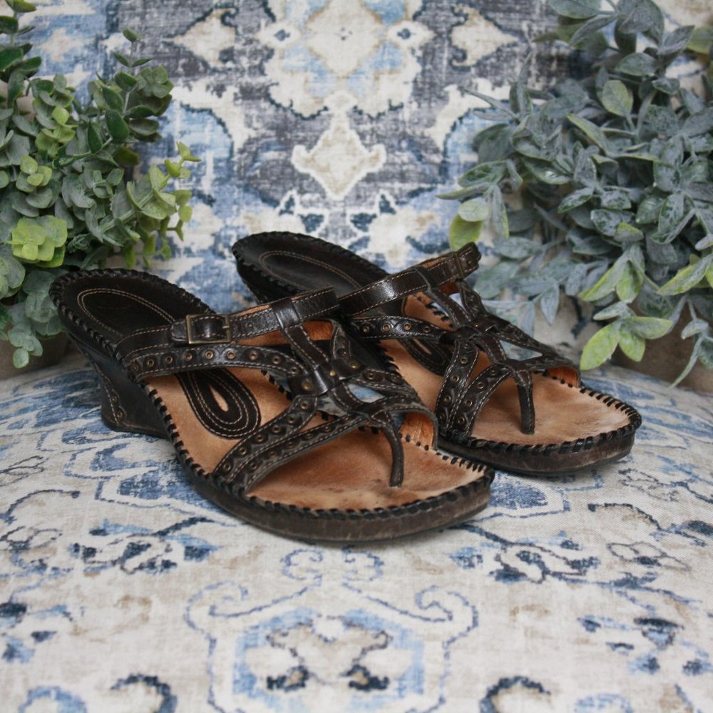 Clark's Artisan Collection Sandals! Vintage!